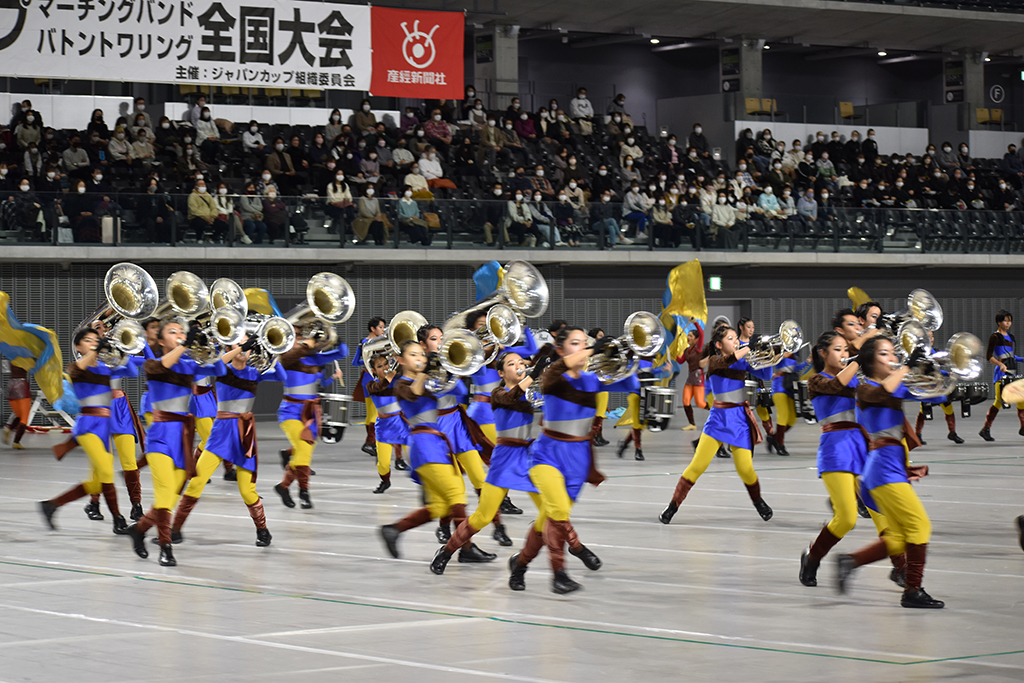 雑誌で紹介された マーチングバンド バトントワーリング 全国大会 高等